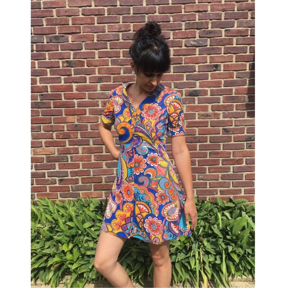vintage handmade 60s psychedelic floral mini dress